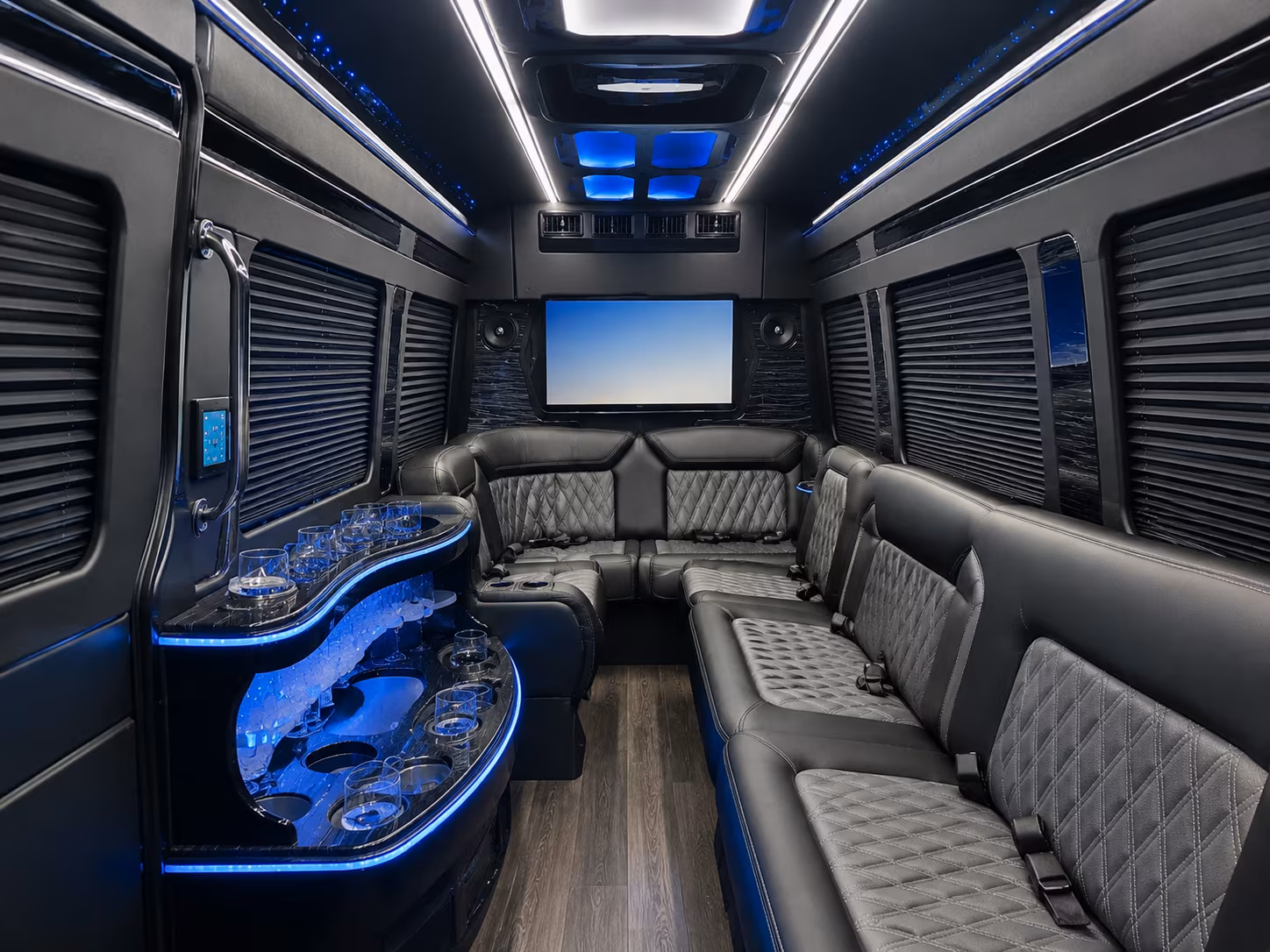 bus rental options for ventura trips