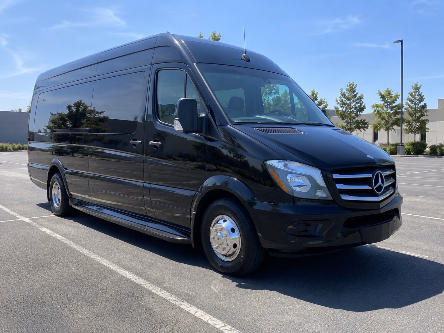 guest shuttles to deep sea wine tasting room and wedding venues around ventura