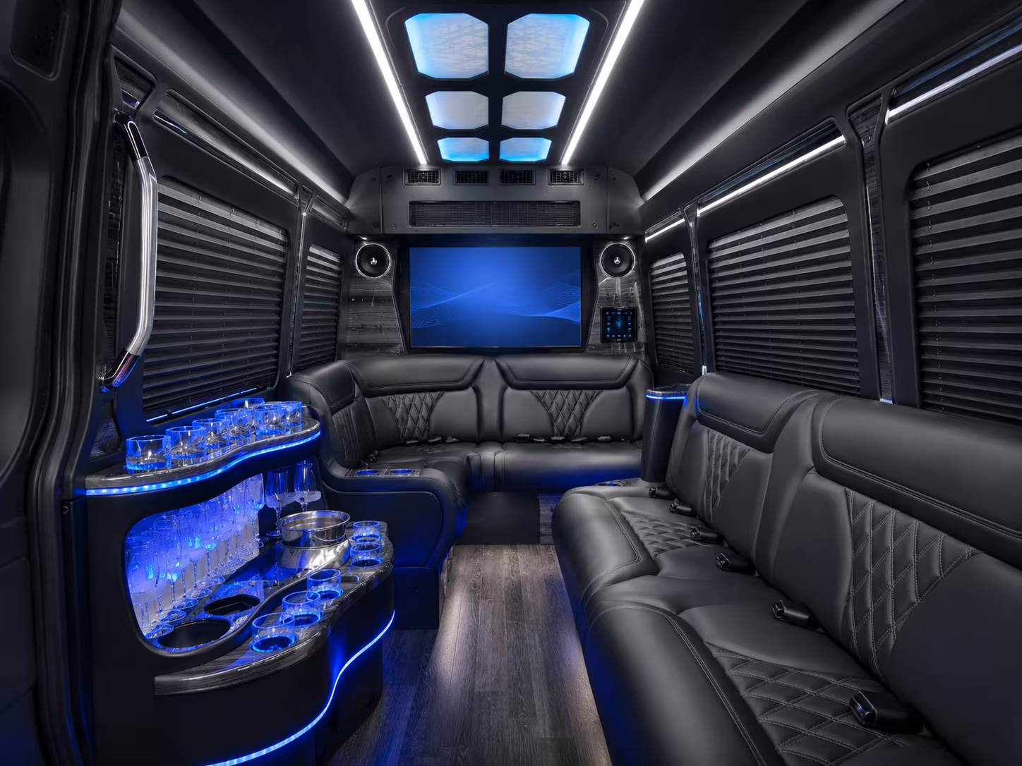ventura custom day trip and driving tour bus rentals