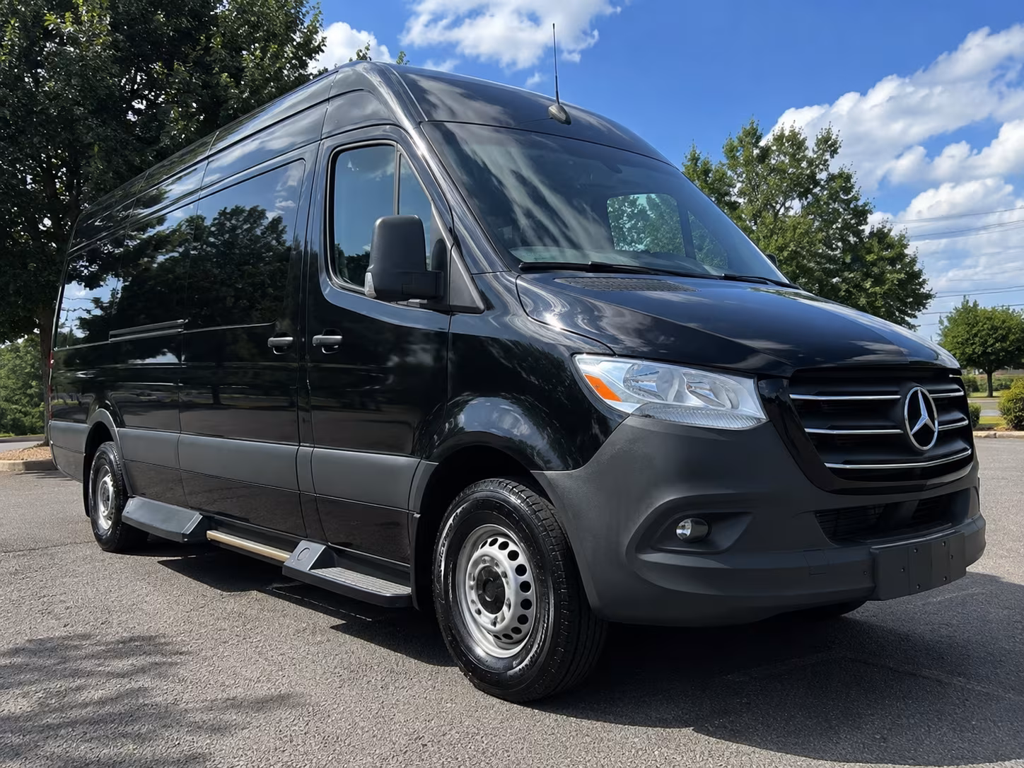 Ventura Wine Tour & Brewery Transportation